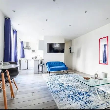 4pers#malesherbes#parc Monceau Paris